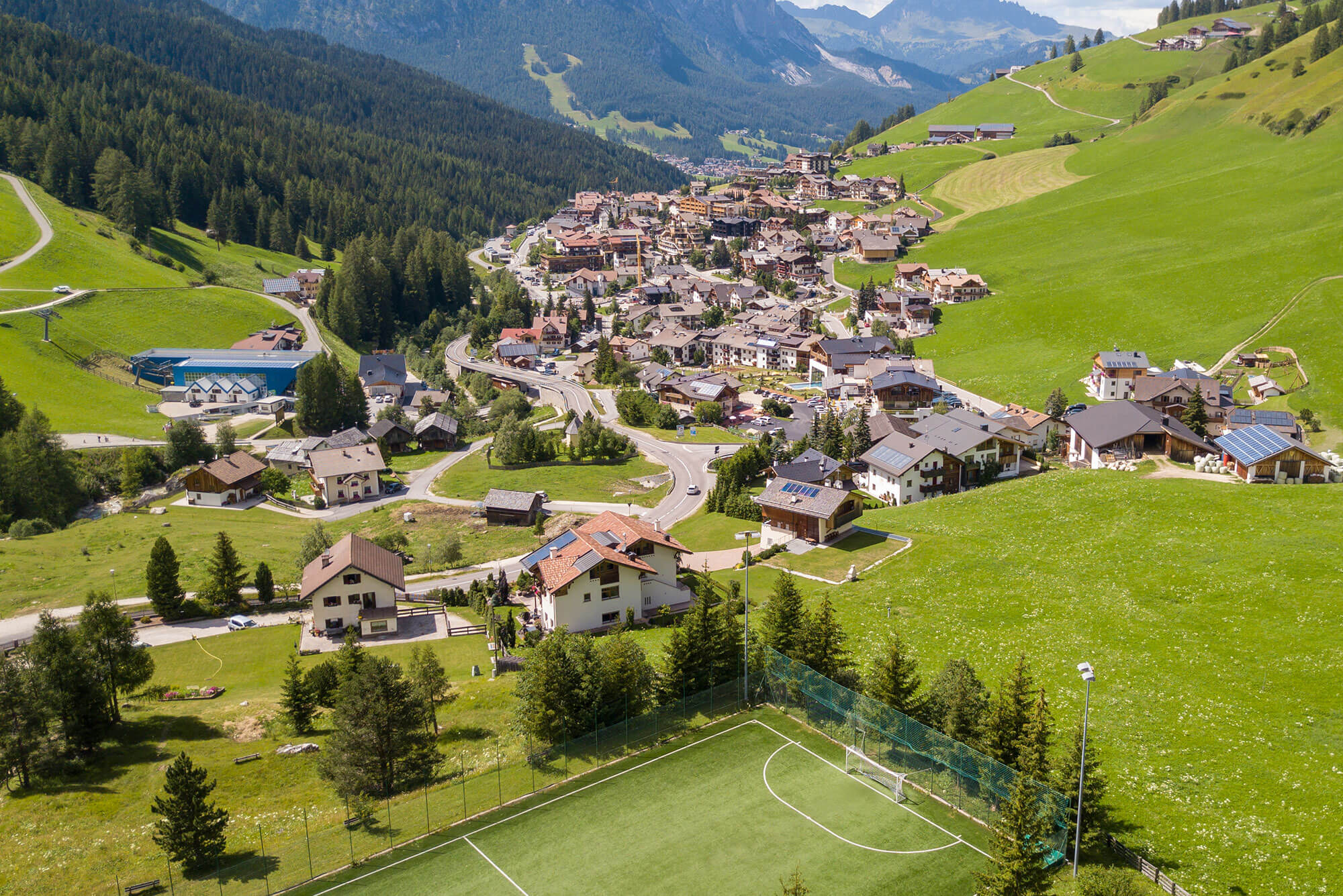 Costes Mountain Chalet